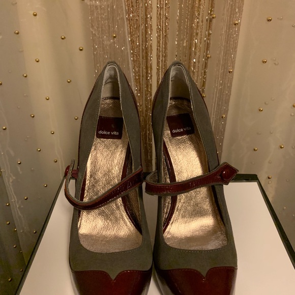 EUC Dolce Vita Grey Suede and Burgundy Heels 👠 - Picture 4 of 6